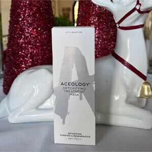 Aceology Detoxifying Treatment Mask Full Size 2.19 Oz. NIB Clean Beauty Skincare